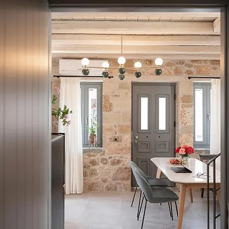 Living Chania (Crete)