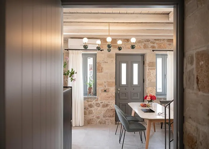 Living Chania (Crete)